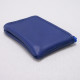 Die blaue kompakte Brieftasche